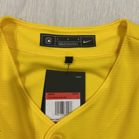 6️⃣1️⃣7️⃣ Boston Red Sox special edition jersey - Picture 5 of 5